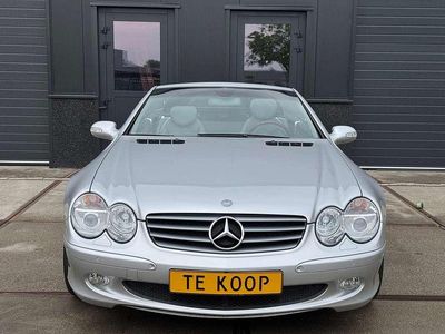Zilver (metallic) Gebruikt 2022 Mercedes 500 Cabriolet | € 26.950