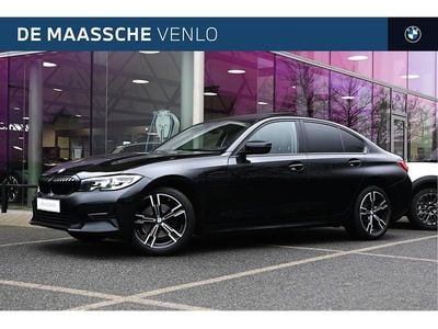Zwart Occasion 2020 BMW 320 Executive Sedan | € 28.450 (Super prijs)