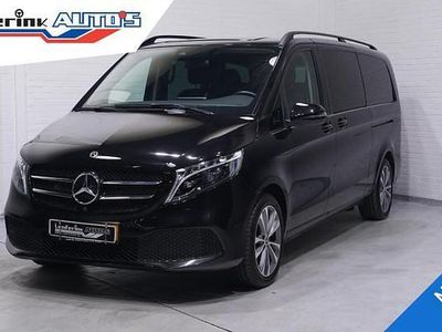 Zwart Occasion 2023 Mercedes V300 Avantgarde MPV | € 59.800 (Super prijs)