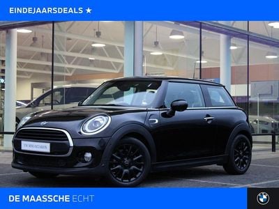Zwart Gebruikt 2018 Mini Cooper Pepper Hatchback | € 18.950 (Eerlijke prijs)