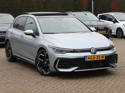 Grijs (metallic) Gebruikt 2025 VW Golf VIII R-line Edition Hatchback | € 39.950 (Duur)