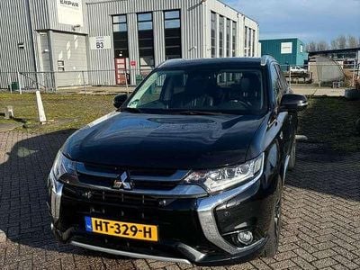 Occasion Mitsubishi Outlander P-HEV Instyle 121 PK (88 kW) 2015 Stationwagen