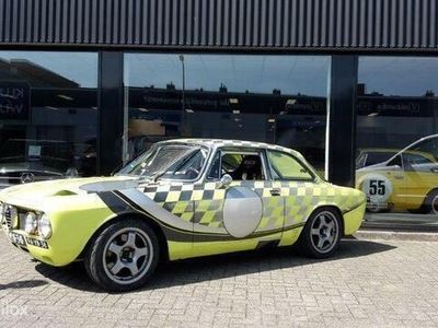 Geel Occasion 1974 Alfa Romeo 2000 Coupé | € 42.950