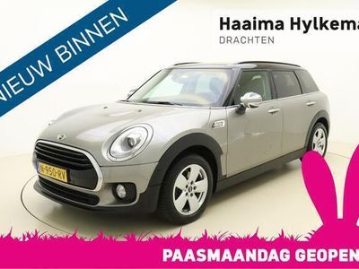 tweedehands Mini Cooper Clubman 1.5 Pepper Serious Business | Automaat | Navigatie | Trekhaak | Stoelverwarming | Keyless Entry & Start