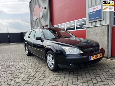 tweedehands Ford Mondeo Wagon 2.0-16V Ghia, Leder, Climate control, Cruise