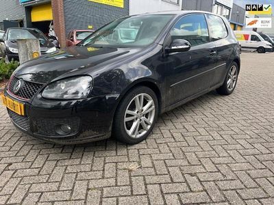 VW Golf V