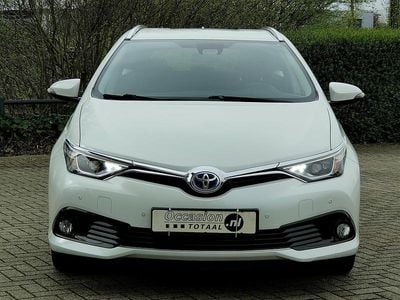 Wit Gebruikt 2016 Toyota Auris Edition-S Stationwagen | € 16.950 (Duur)