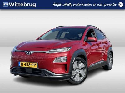 tweedehands Hyundai Kona EV Premium 64 kWh | Lederen interieur | Schuif-/ kanteldak | Navigatiesysteem | Rijklaarprijs!