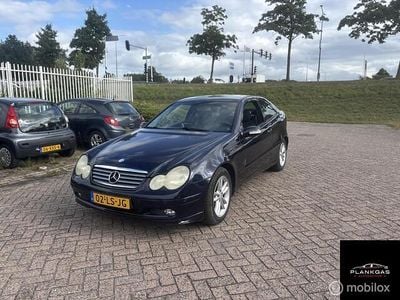 Mercedes C180