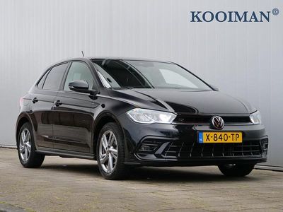 Zwart Gebruikt 2024 VW Polo R-line Hatchback | € 21.395 (Eerlijke prijs)