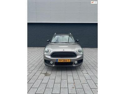 Grijs Occasion 2017 Mini Cooper Countryman Chili SUV | € 12.750 (Eerlijke prijs)
