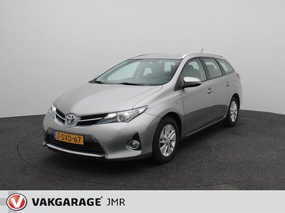 Grijs Occasion 2013 Toyota Auris Hybrid Stationwagen | € 11.250 (Eerlijke prijs)