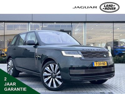 Belgravia green (donker groen metallic)ivoor Occasion 2023 Land Rover Range Rover SUV | € 189.900 (Iets duurder)
