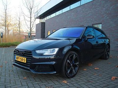 Blauw Occasion 2017 Audi A4 Design Stationwagen | € 22.999