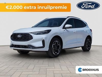 Wit Nieuw 2025 Ford Kuga ST-Line SUV | € 41.695 (Super prijs)