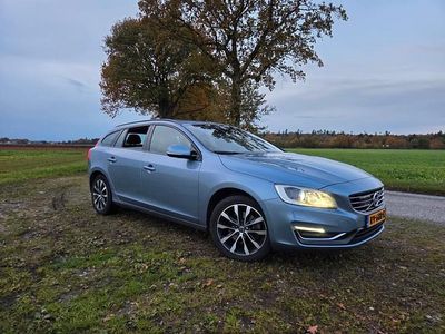 Occasion 2017 Volvo V60 Stationwagen | € 18.950 (Duur)