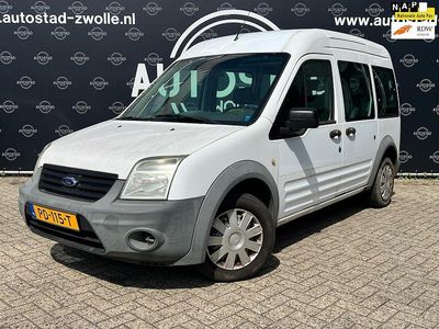 Wit (metallic) Occasion 2011 Ford Tourneo Ambiente Van | € 2.749