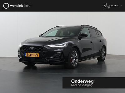 Zwart Gebruikt 2022 Ford Focus ST-Line Stationwagen | € 17.935 (Eerlijke prijs)