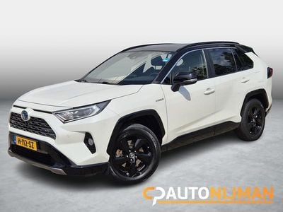 Wit Occasion 2020 Toyota RAV4 Hybrid SUV | € 29.645 (Eerlijke prijs)