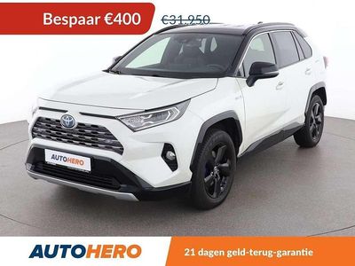 Wit Occasion 2020 Toyota RAV4 Hybrid Style SUV | € 31.749 (Eerlijke prijs)