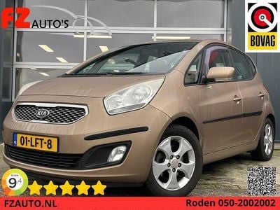 Bruin Gebruikt 2010 Kia Venga Hatchback | € 4.445 (Eerlijke prijs)