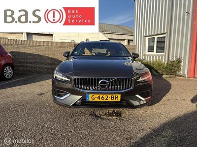 Grijs Occasion 2019 Volvo V60 Inscription Stationwagen | € 25.995 (Eerlijke prijs)