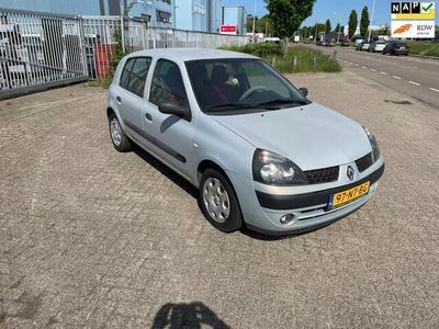 Renault Clio II