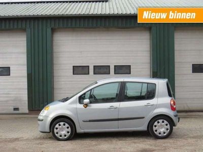 tweedehands Renault Modus 1.6-16V Authentique Basis