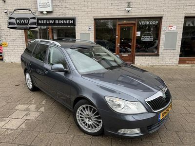 tweedehands Skoda Octavia Combi 1.8 TSI Elegance Xenon 17LM BEURT