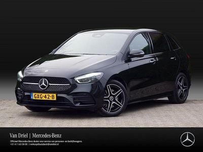 Zwart Gebruikt 2023 Mercedes B250e AMG line MPV | € 38.750 (Duur)