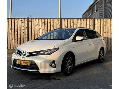 Wit Occasion 2014 Toyota Auris Hatchback | € 8.995 (Goede deal)