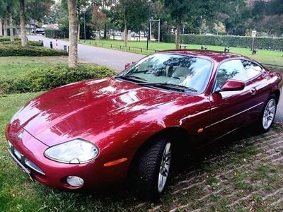 Jaguar XK8