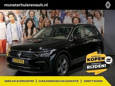 Zwart Occasion 2021 VW Tiguan Business SUV | € 25.495 (Goede deal)