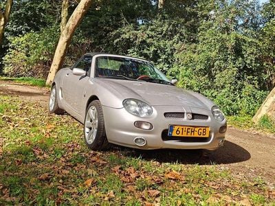 MG F