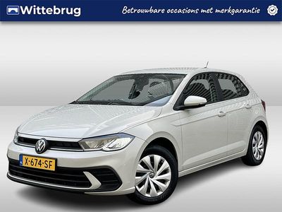 Grijs (metallic) Gebruikt 2024 VW Polo Hatchback | € 18.950 (Eerlijke prijs)