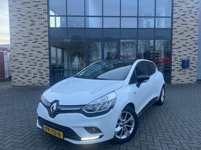 Occasion Renault Clio IV LIMITED 90 PK (66 kW) 2017 Wit Hatchback