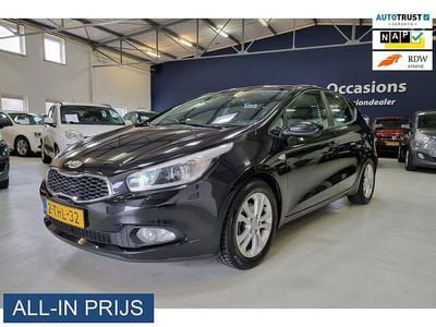 Occasion Kia Ceed 101 PK (74 kW) 2012 Zwart Hatchback