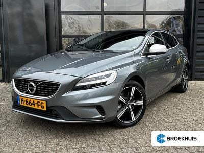 Occasion Volvo V40 R-Design 152 PK (111 kW) 2020 Grijs Hatchback