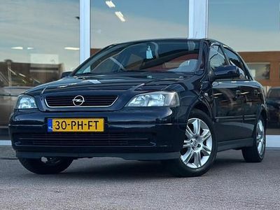 Blauw Gebruikt 2004 Opel Astra Njoy Hatchback | € 1.244