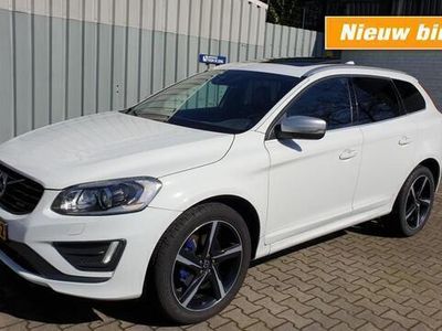 tweedehands Volvo XC60 2.0 D4 FWD SUMMUM R -Design Automaat/Panoramadak