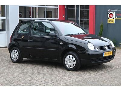 Occasion VW Lupo Comfortline 60 PK (44 kW) 2004 Zwart (metallic) Hatchback
