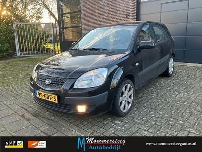 Occasion Kia Rio 97 PK (71 kW) 2008 Zwart (metallic) Hatchback