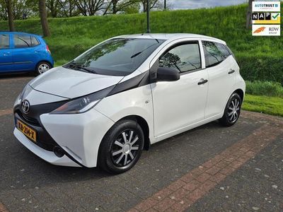 tweedehands Toyota Aygo 1.0 VVT-i x-now 1e EIGENARESSE NED AUTO GOED ONDER