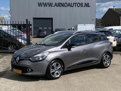 Grijs Gebruikt 2016 Renault Clio GrandTour Night&Day Stationwagen | € 4.995