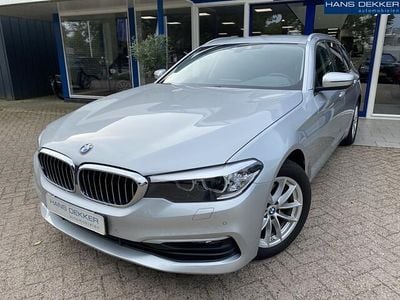 Grijs Gebruikt 2019 BMW 520 Executive Stationwagen | € 20.950 (Super prijs)