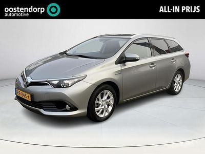 Grijs Occasion 2017 Toyota Auris Touring Sports Stationwagen | € 17.745 (Duur)