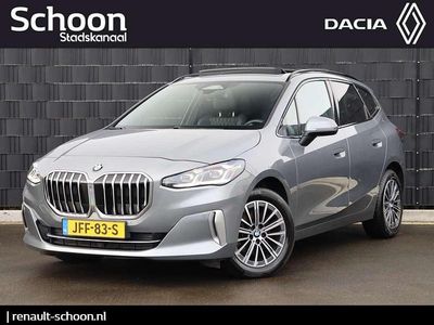 Grijs Occasion 2023 BMW 218 Active Tourer Comfort Edition MPV | € 32.750 (Eerlijke prijs)