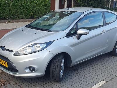Grijs (metallic) Occasion 2011 Ford Fiesta Limited Hatchback | € 3.500 (Goede deal)