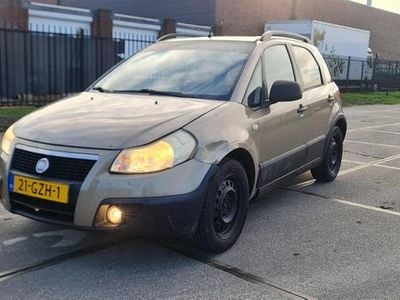 Brons (metallic) Occasion 2008 Fiat Sedici Dynamic SUV | € 1.499