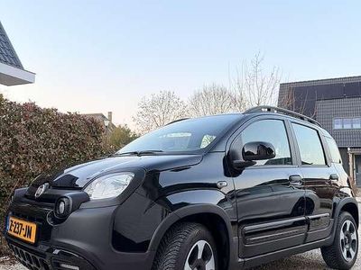 Occasion Fiat Panda Cross Cross 69 PK (50 kW) 2018 Zwart Hatchback